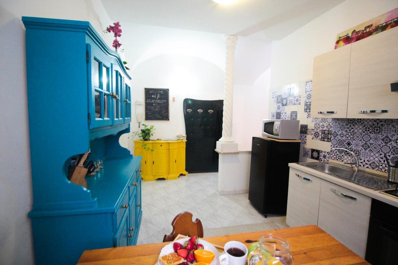Apartment I Colori Di Nini A Trastevere Rome